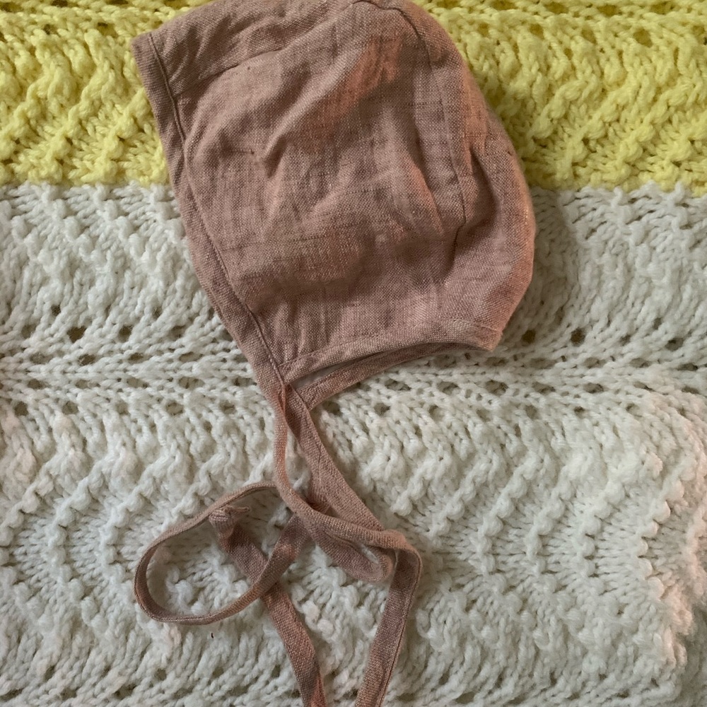 Briar Bonnet - Picture 4 of 4